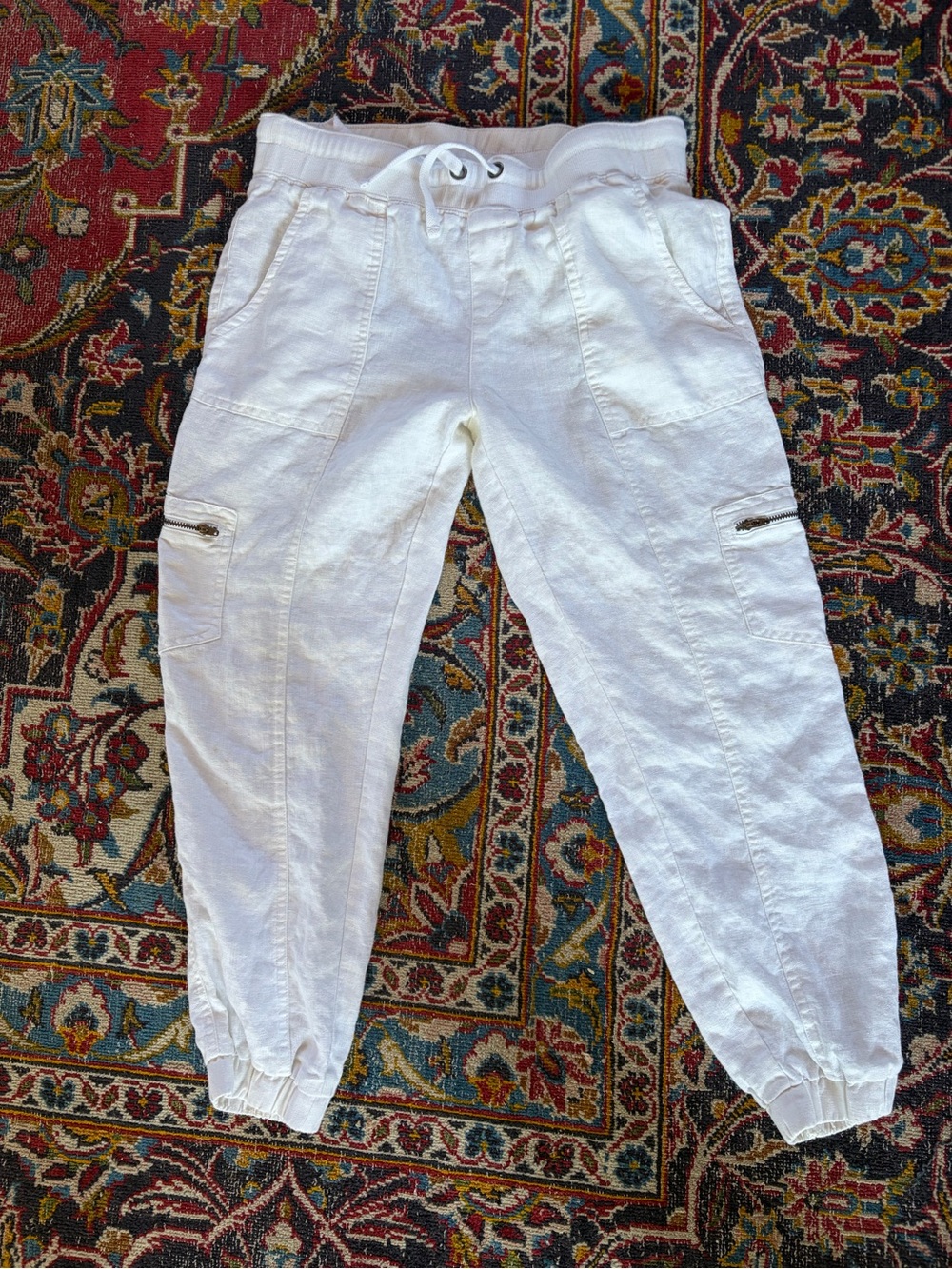 Athleta white linen joggers.